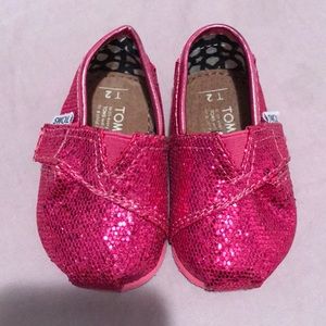 Baby Girl Pink Glitter Velcro Toms